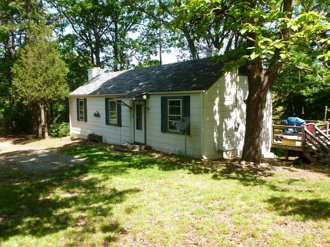 Building Photo - 1426 Thomas Jefferson Pkwy