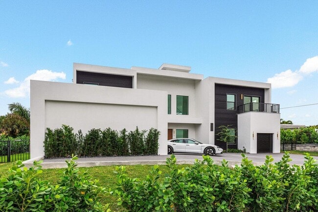 Building Photo - 13440 US-1