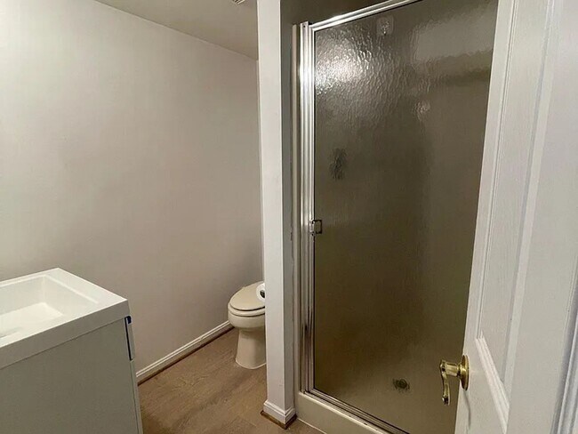 Foto del edificio - Spacious & Updated Home in the Heart of Hyattsville