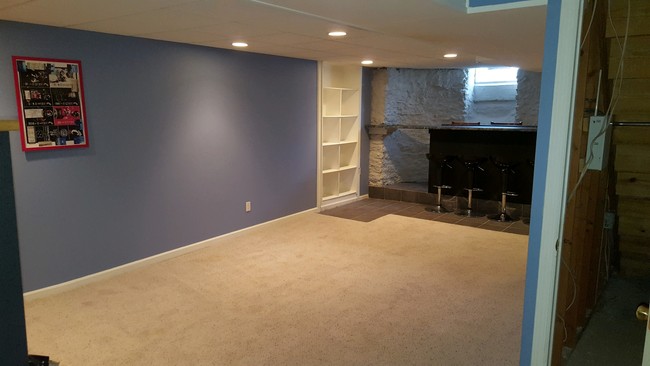 Full finished basement with bar - 2100 Sinton Ave