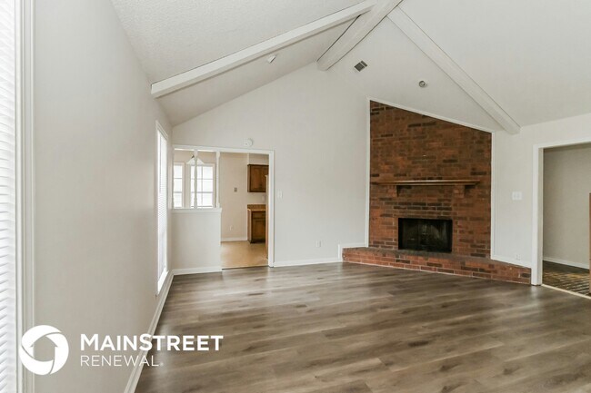 Foto del edificio - 4491 Grinstead Cove