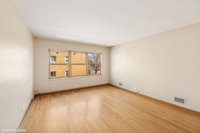 Building Photo - 3024 Harlem Ave