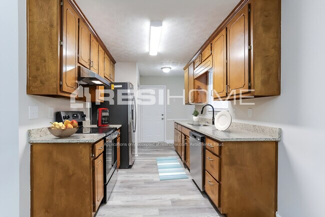 Foto del edificio - 4399 Rex Rd