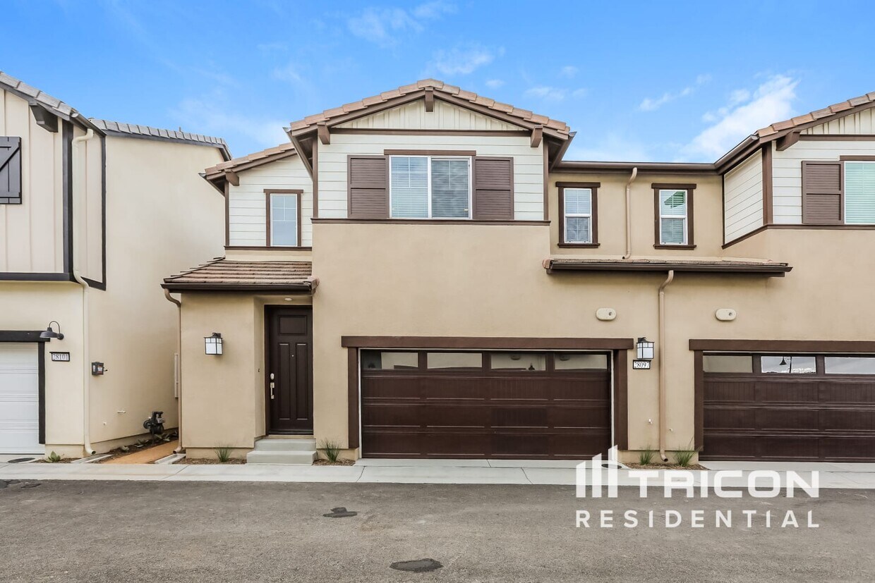 Foto principal - 28097 Cookhouse Ln