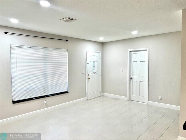Foto del edificio - 1508 NE 15th Ave