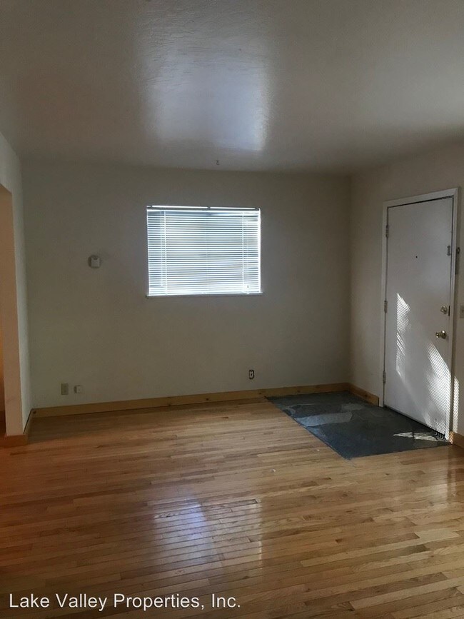 Building Photo - 775 Clement St
