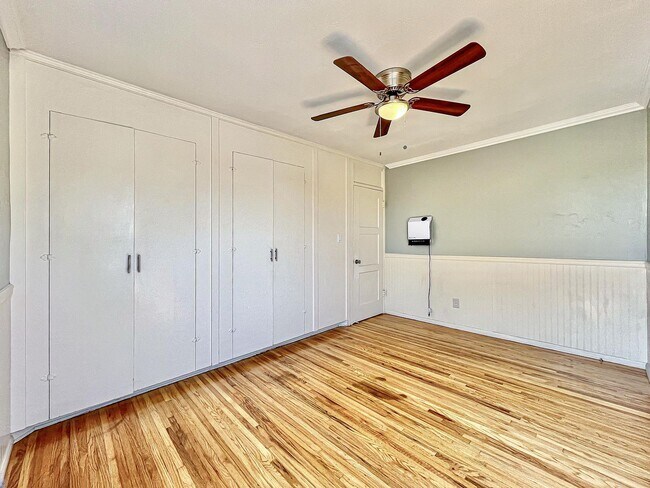 Foto del edificio - 5538 Winchester St