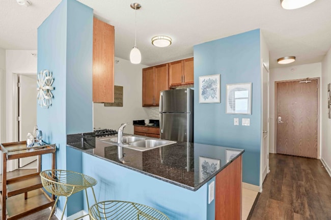 Photo - 550 W Kinzie St Apartment