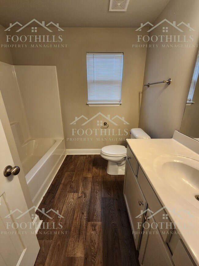 Foto del edificio - 104 David St