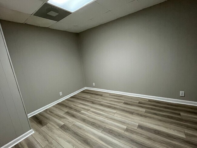 Foto del edificio - 142 Goshen Rd
