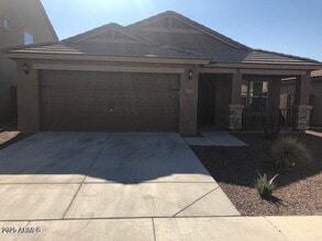 Building Photo - 2025 E Anderson Dr