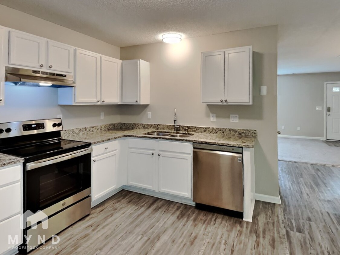 Primary Photo - 2226 Walnut Ridge Ct