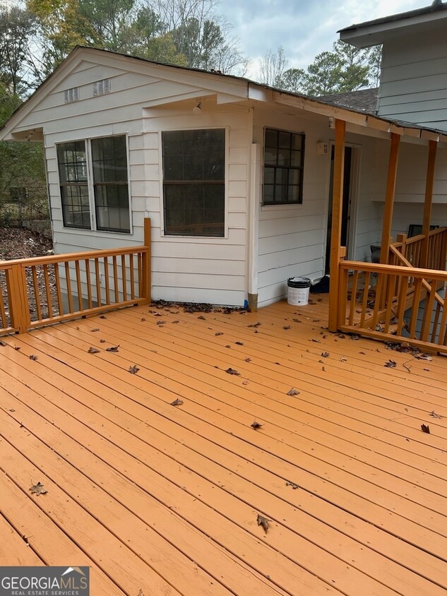 Foto del edificio - 197 Lexington Ct