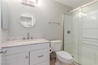 Building Photo - 221 Mission Catalina Ln
