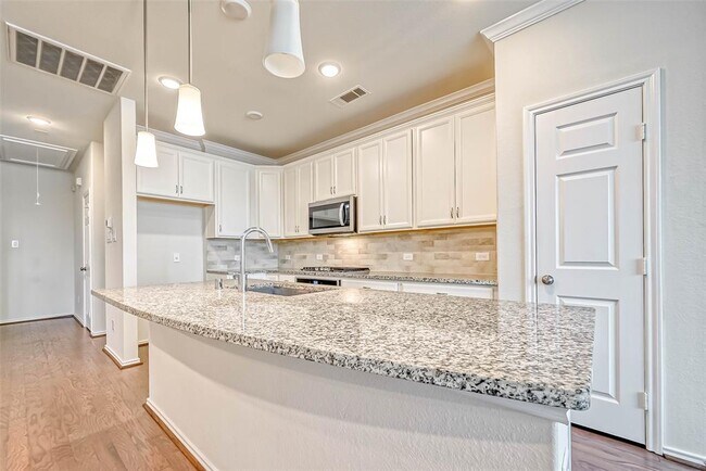 Building Photo - 3103 Briarwood Point Pl