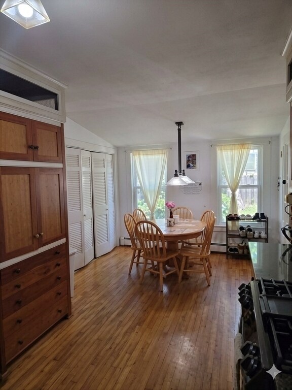 Building Photo - 155 Amity St