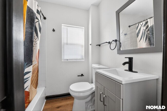 Foto del edificio - 2636 Arsenal St