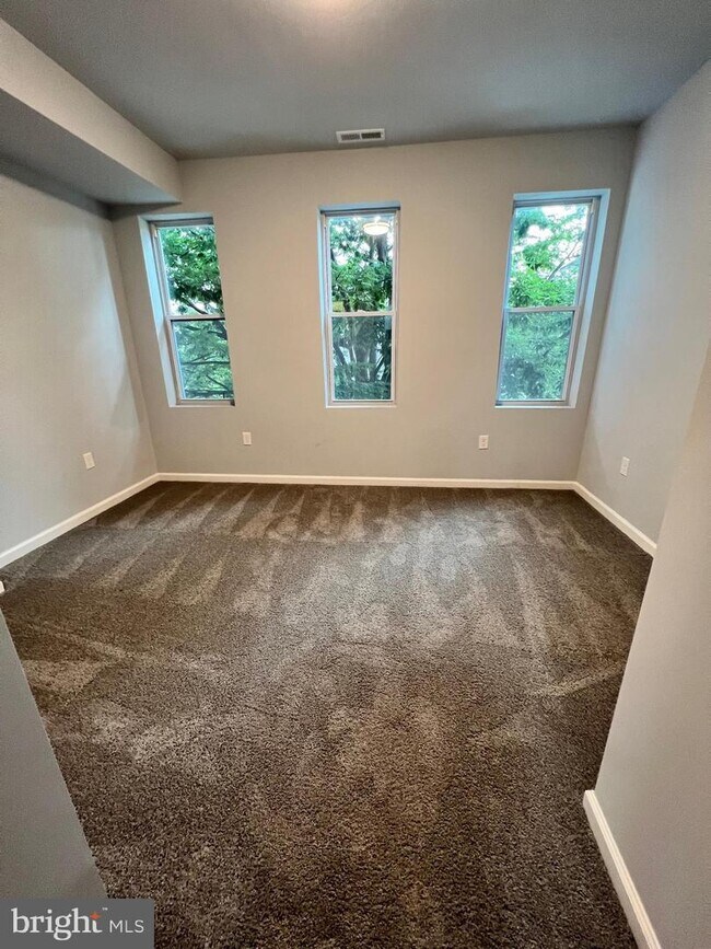 Foto del edificio - 1107 N Fulton Ave