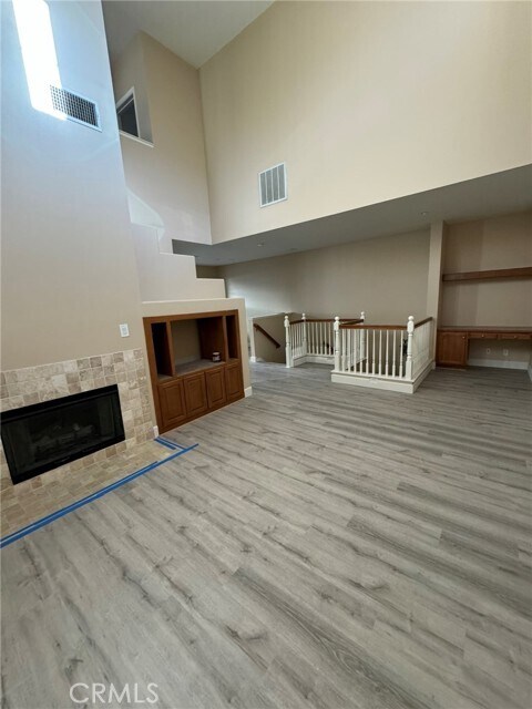 Foto del edificio - 30 Perennial