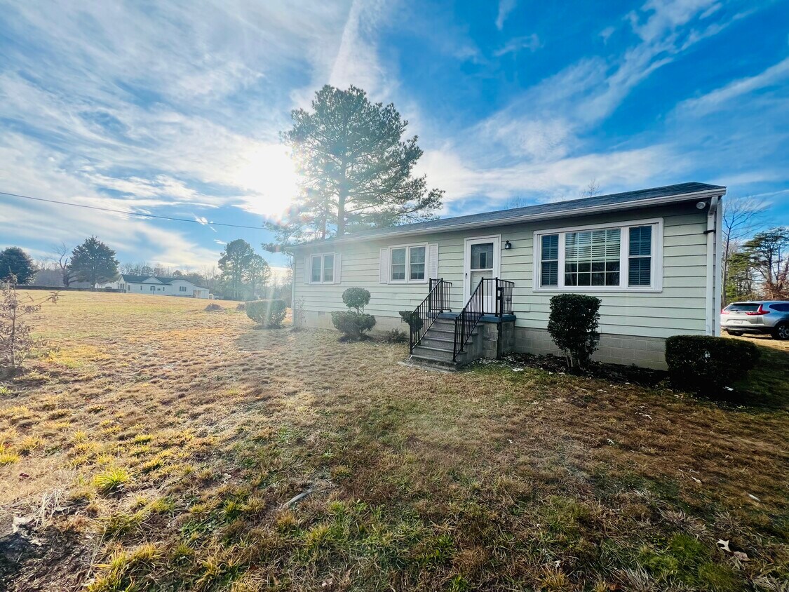 Primary Photo - 1682 Cartersville Rd