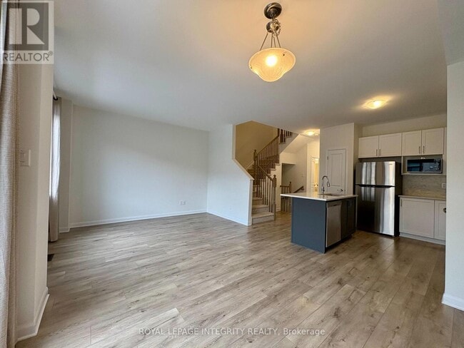 Building Photo - 527 Winterset Rd