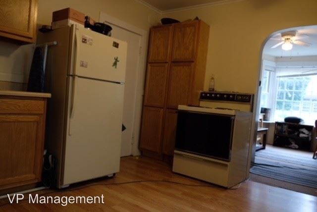 Building Photo - 3 br, 1 bath Apartment - 41-43 High St