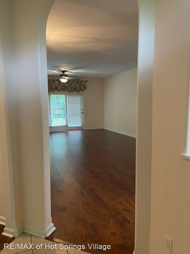 Building Photo - 3 br, 2 bath House - 11 Placer Lane