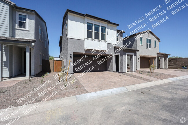 Building Photo - 2484 W Rowel Rd