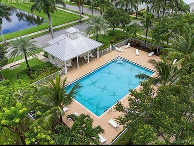 Foto del edificio - 3353 E Mallory Blvd