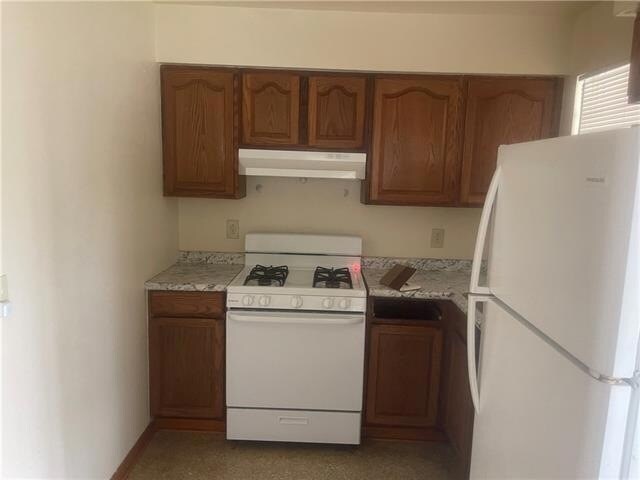 Building Photo - 1402 Behrman Ave