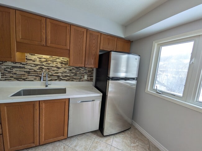 New Kitchen Sink and stainless stell applicances - 175 David Bergey Dr