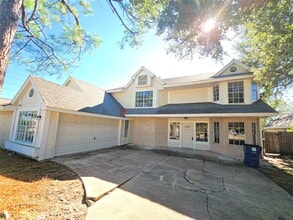 Building Photo - 14651 Via Del Norte Dr