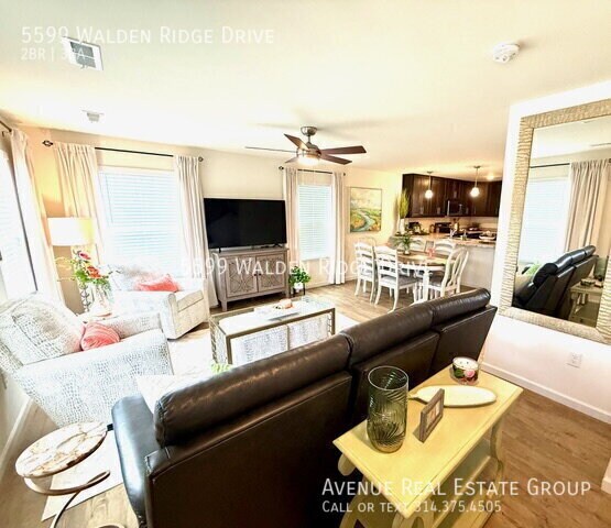 Foto del edificio - 5599 Walden Ridge Dr