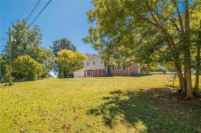 Foto del edificio - 1798 Dogwood Ct SW