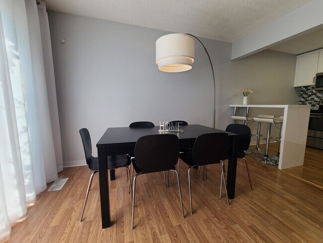 Building Photo - Furnished 2-Bedroom Condo in St. Joseph