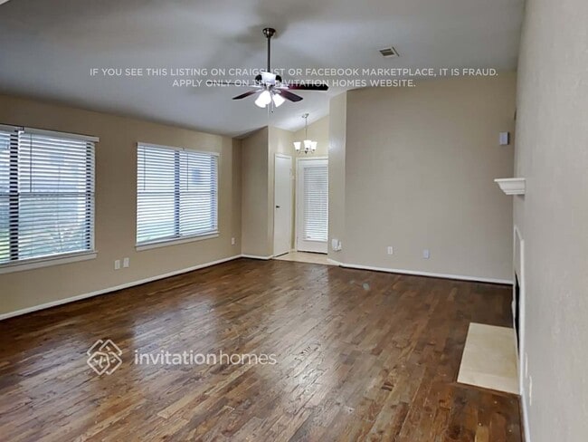 Building Photo - 7707 High Village Dr