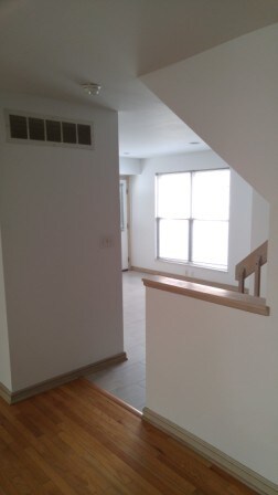 Building Photo - 75 W Starr Ave