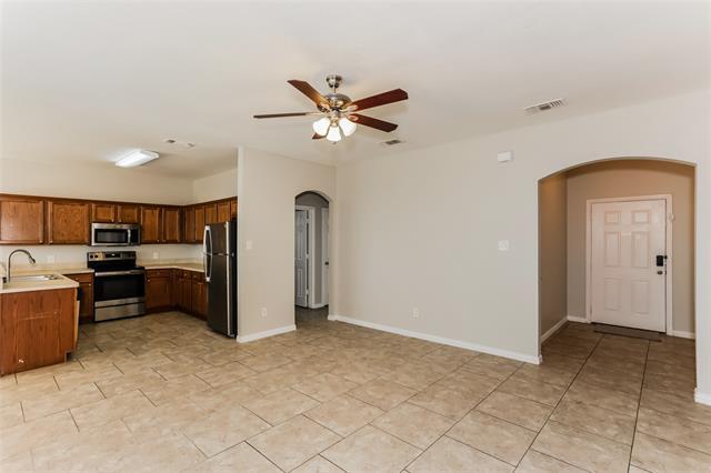 Building Photo - 284 Edison Ln