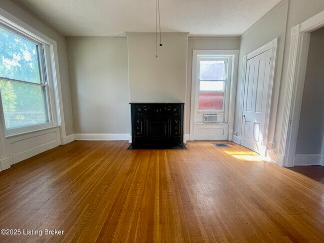 Foto del edificio - 1218 S Brook St