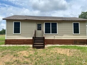 Building Photo - 230 Matthew Cove