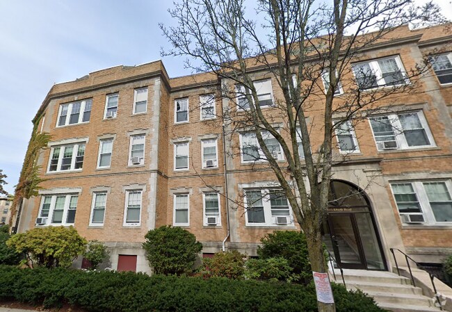 Building Photo - 115 Kilsyth Rd