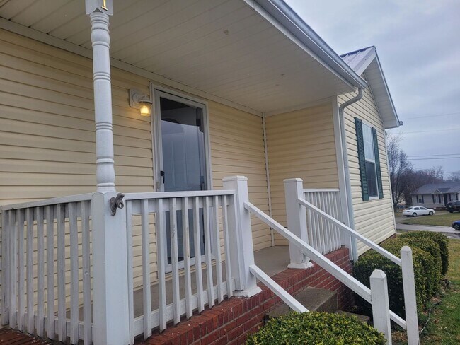 Foto del edificio - 3 Bed 2 Bath Ranch Style Treasure in Lovel...