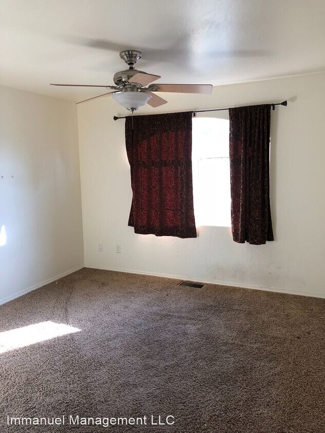 Foto del edificio - 3 br, 2 bath House - 1196 E Olivine Way