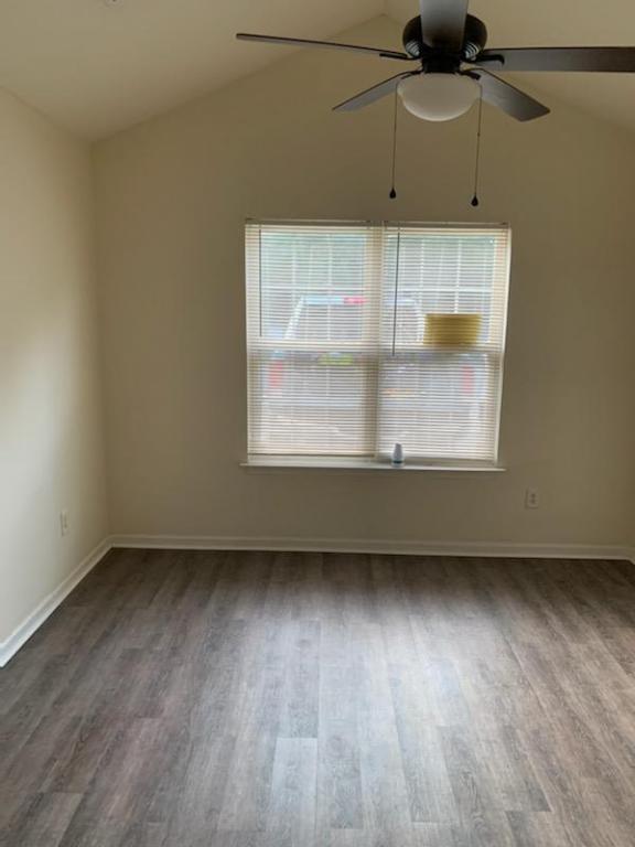 Building Photo - 1422 Hidden Stream Dr.