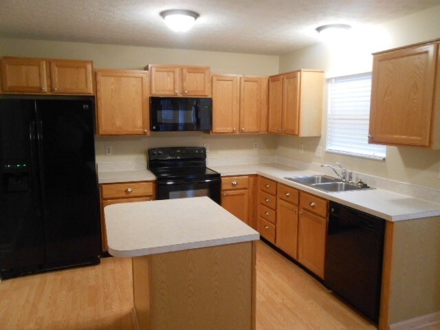 Foto del edificio - 6738 Warriner Way