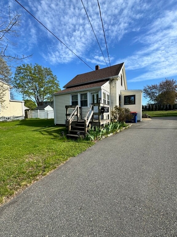 250 Jarry St, New Bedford, MA 02745 House Rental in New Bedford, MA