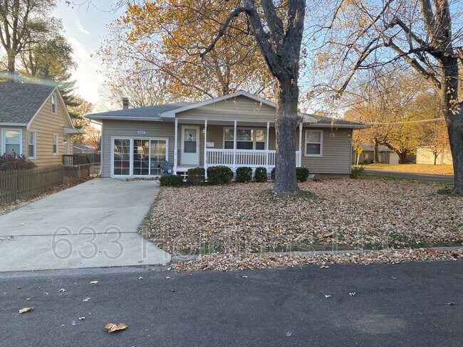 Foto del edificio - 3807 N Faber Ave