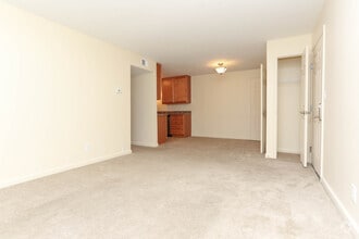 2BR, 1BA - 801 SF - Living Room - Markwell Village