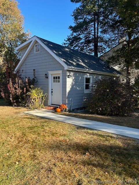 Building Photo - 1814 Newfield Ave