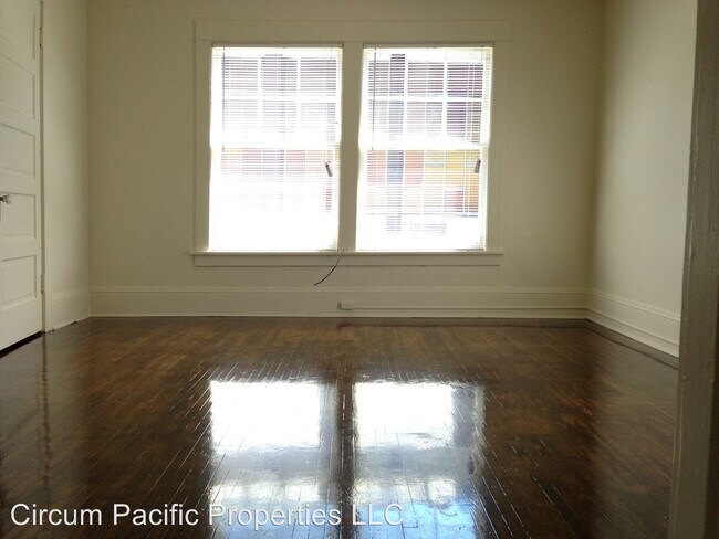 Foto del edificio - 904 SE 20th Ave